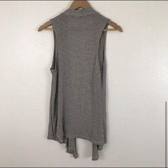 Splendid Striped Sleeveless Duster Cardigan Vest - Picture 2 of 4